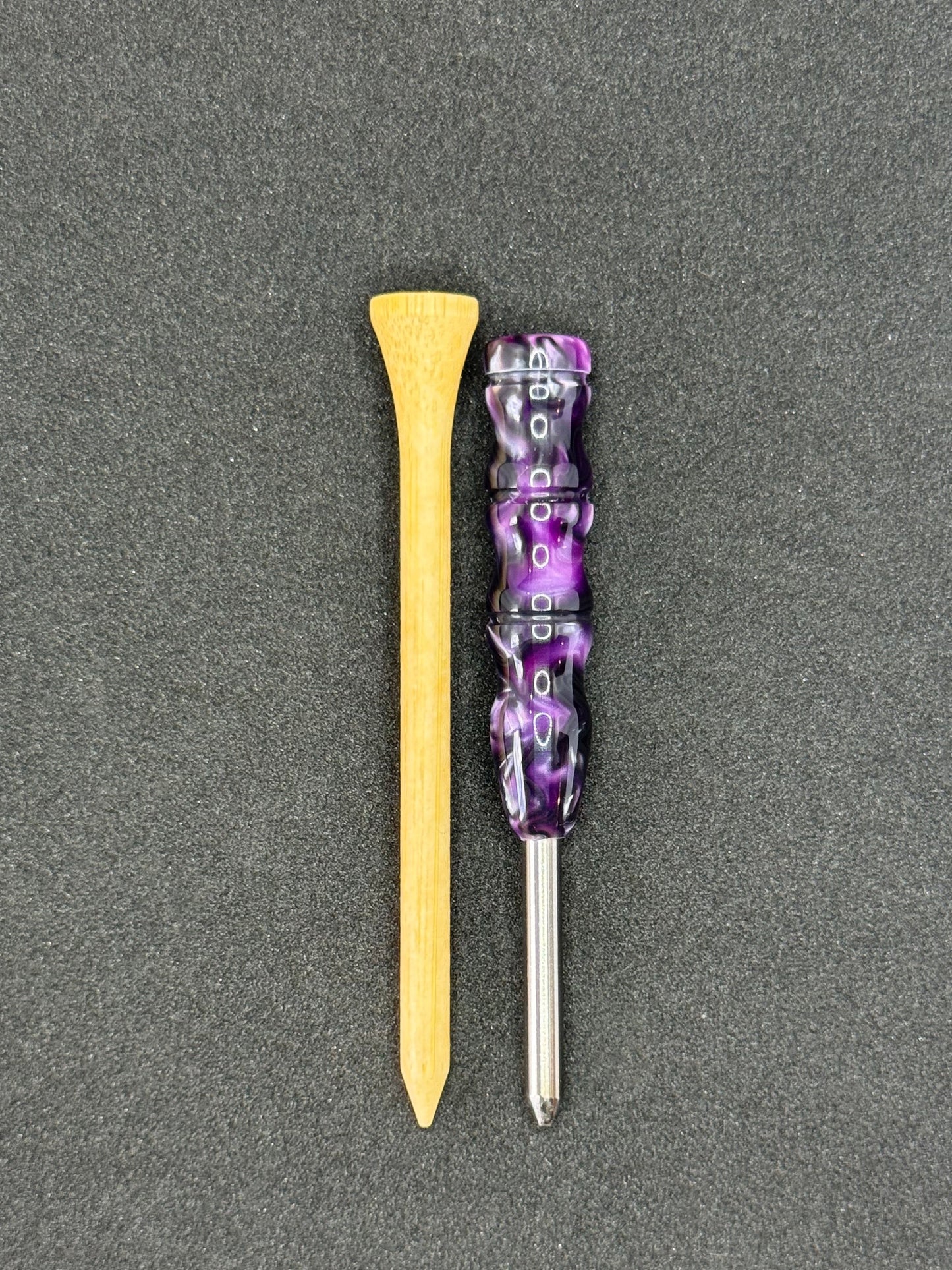 Single prong titanium divot tool - Plumbob